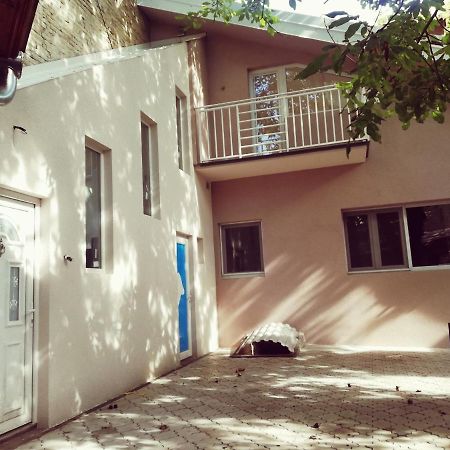 Apartman Park Суботица Экстерьер фото