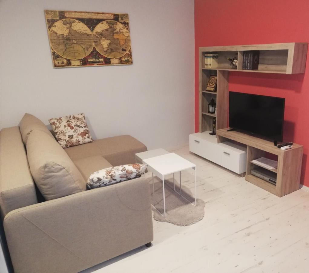 Apartman Park Суботица Экстерьер фото